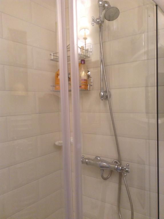 Lamaison Du Phare Honfleur Chambres D'Hotes Et Jacuzzi Prive 객실 사진