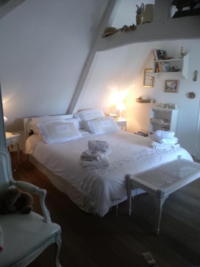 Lamaison Du Phare Honfleur Chambres D'Hotes Et Jacuzzi Prive 외부 사진